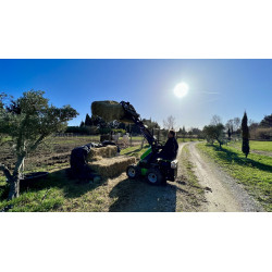 Valet de ferme PIXIE 14 V2 – Compact et multifonction, idéal centres équestres